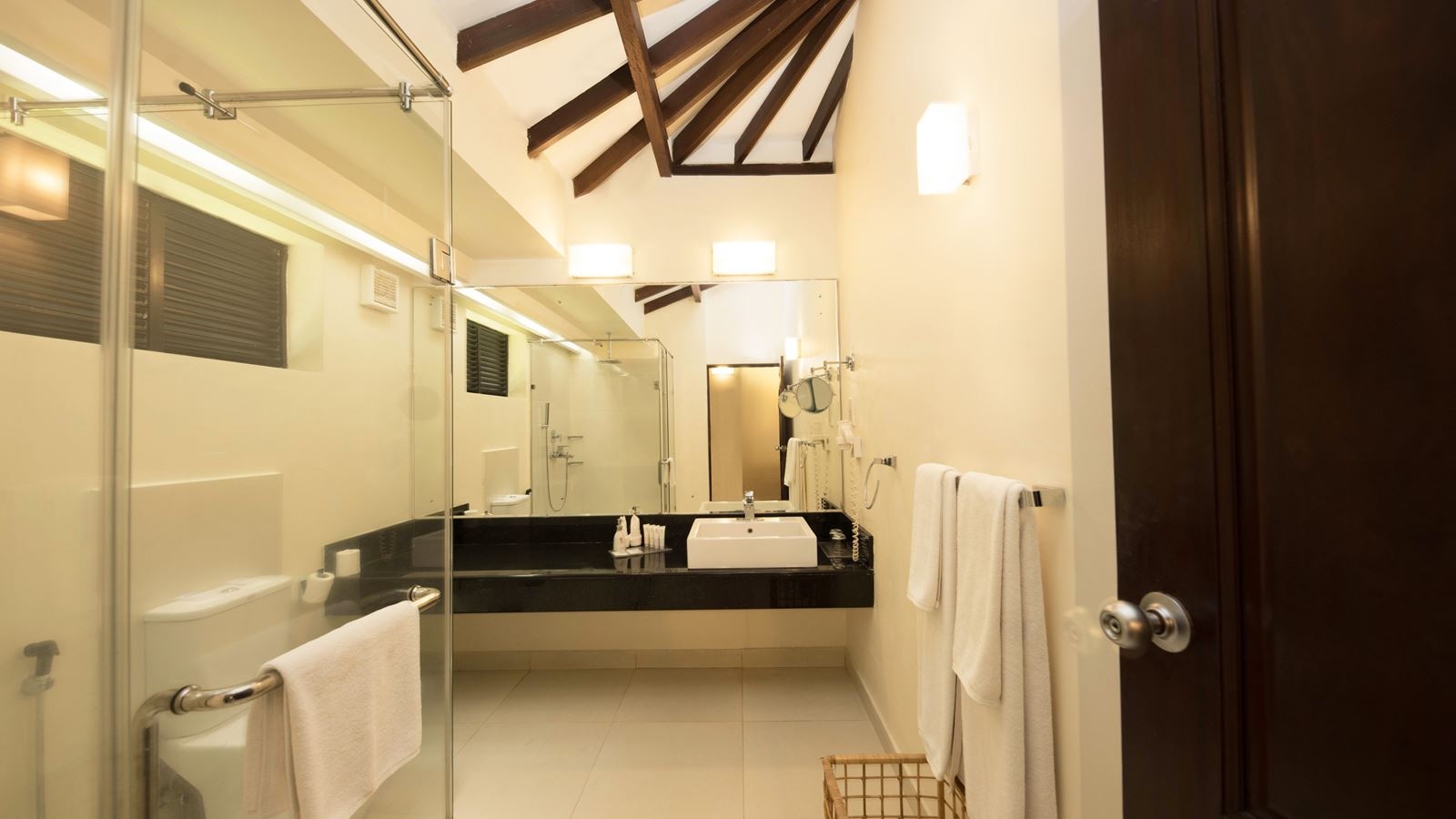 rooms-sea-view-villa