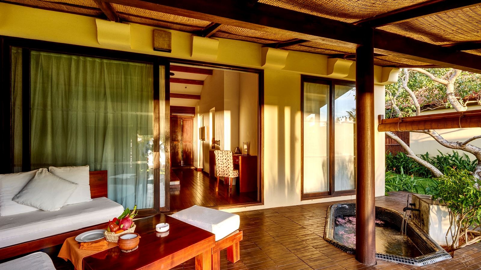 rooms-sea-view-villa