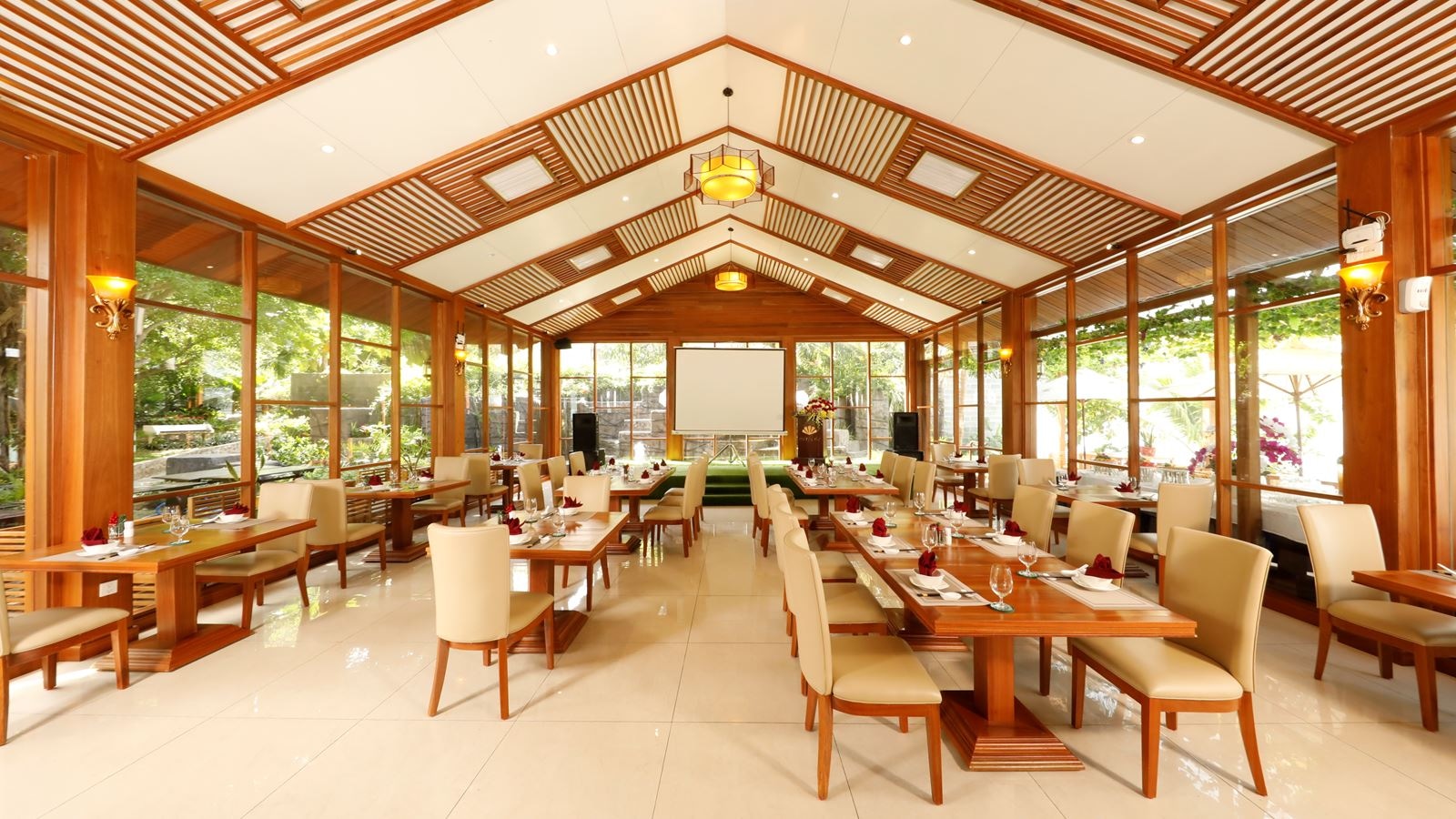 restaurants-rustic-restaurant