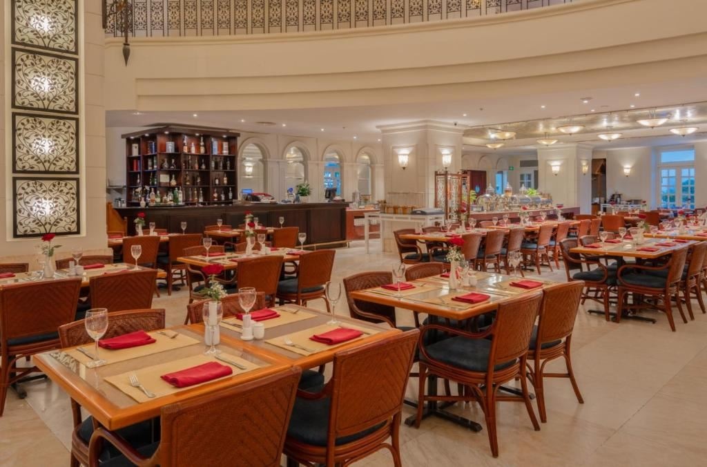 restaurants-restaurants