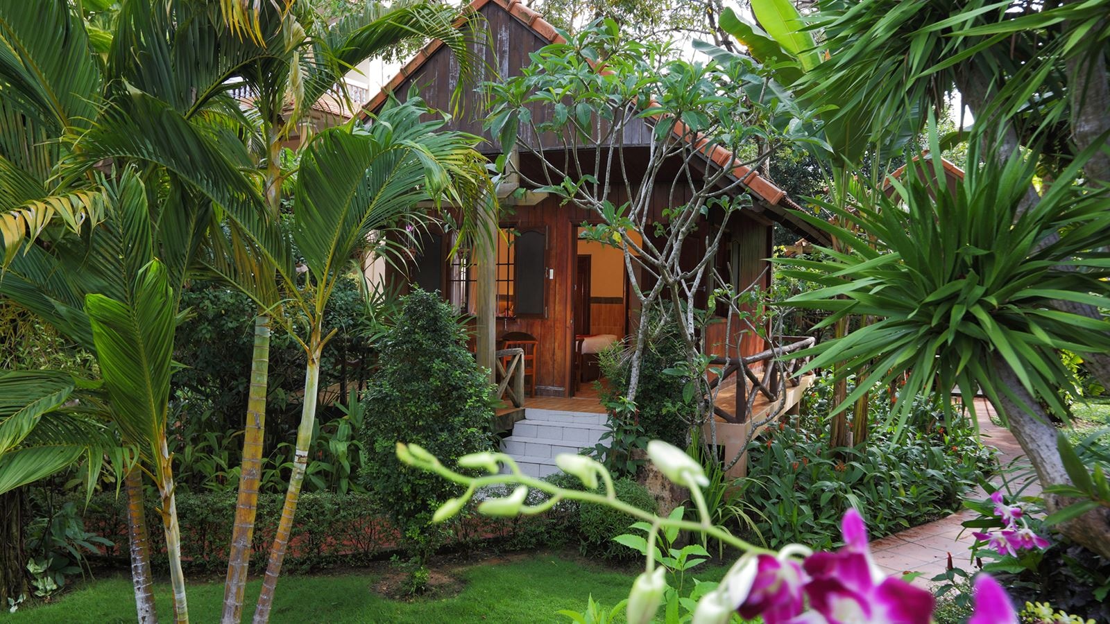 rooms-bungalow-garden-view-child-without-extra-bed