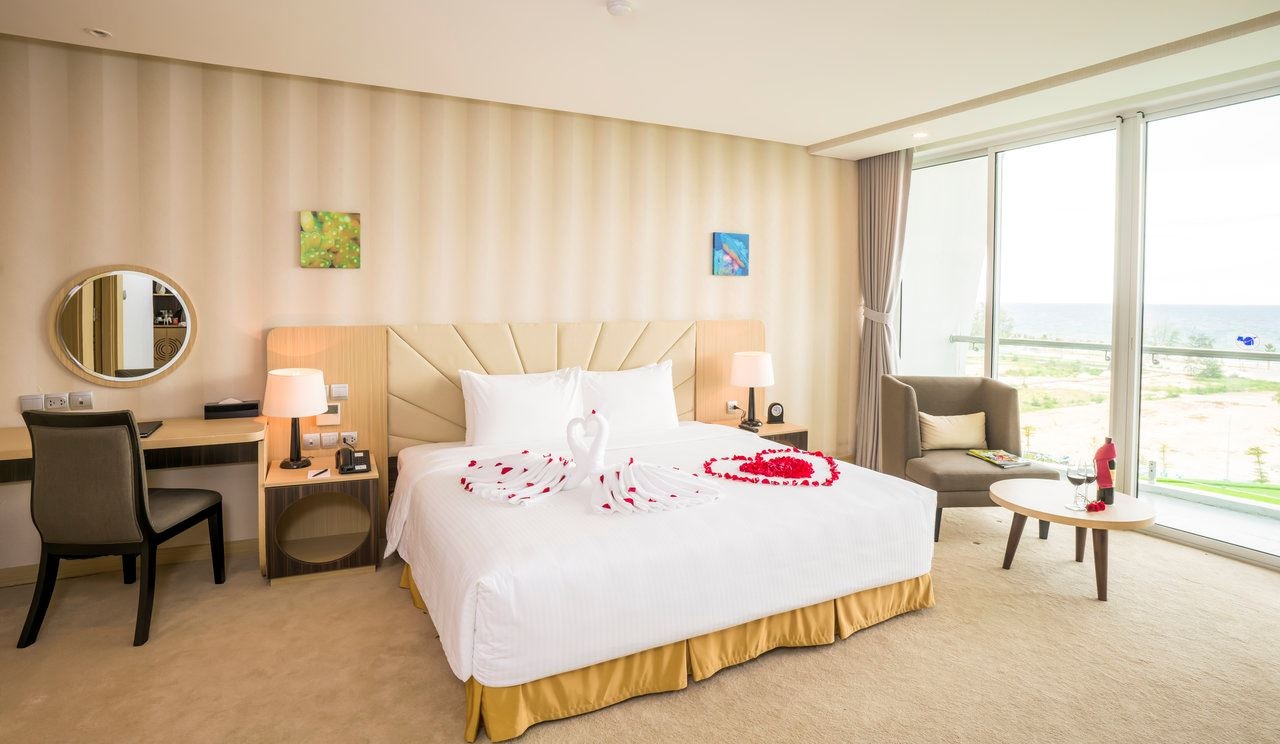 rooms-executive-suite-with-balcony-child-without-extra-bed