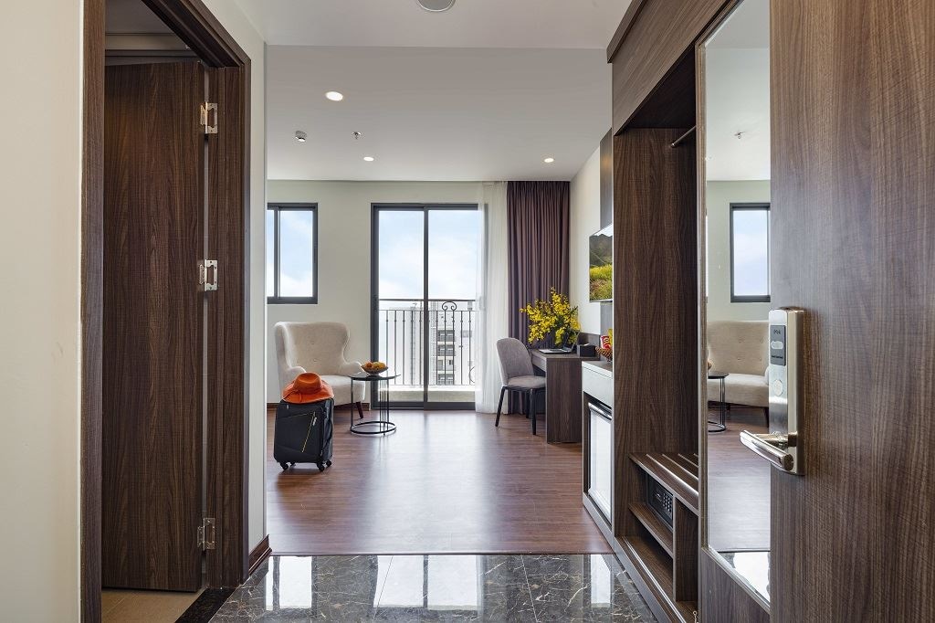 rooms-studio-with-balcony-child-without-extra-bed