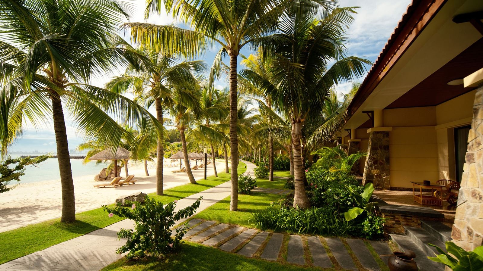 rooms-premier-beachfront-villa-with-private-pool