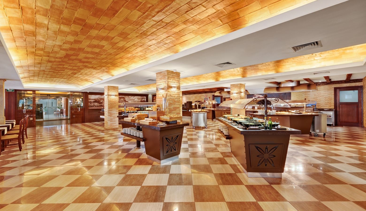 restaurants-main-restaurant