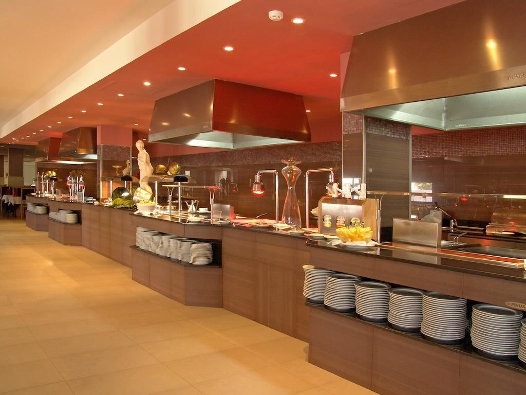 restaurants-restaurants