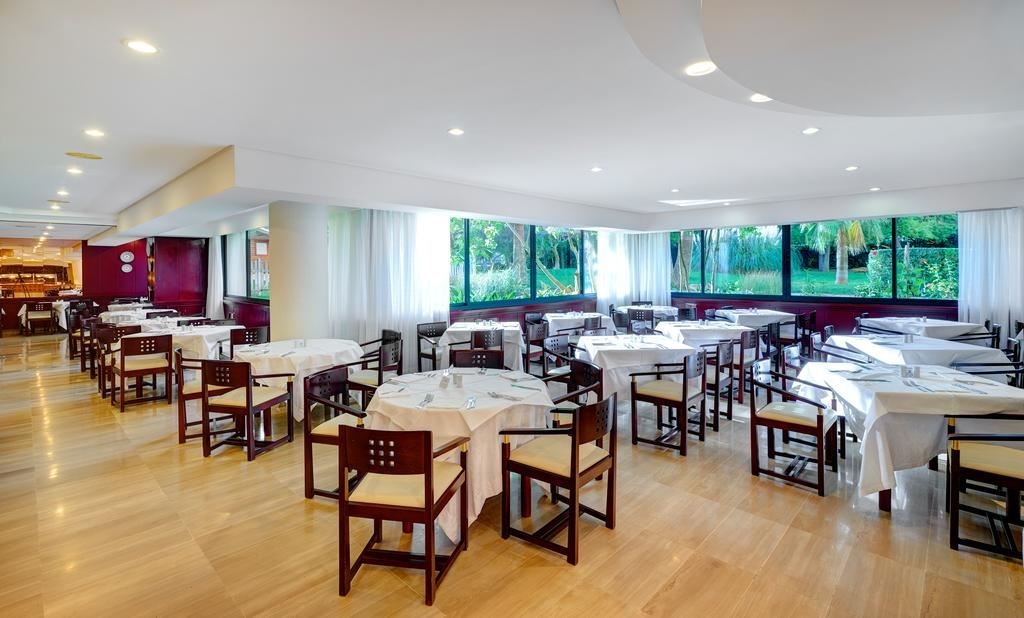 restaurants-main-restaurant