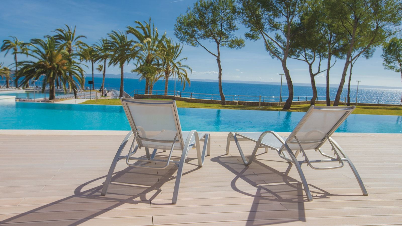 pools-outdoor--indoor-pool