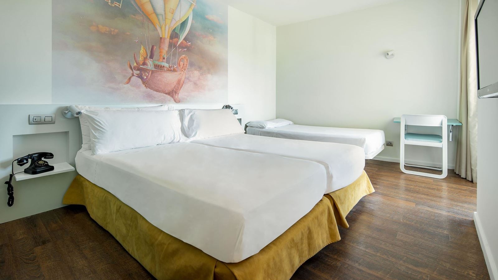 rooms-double-standard-room