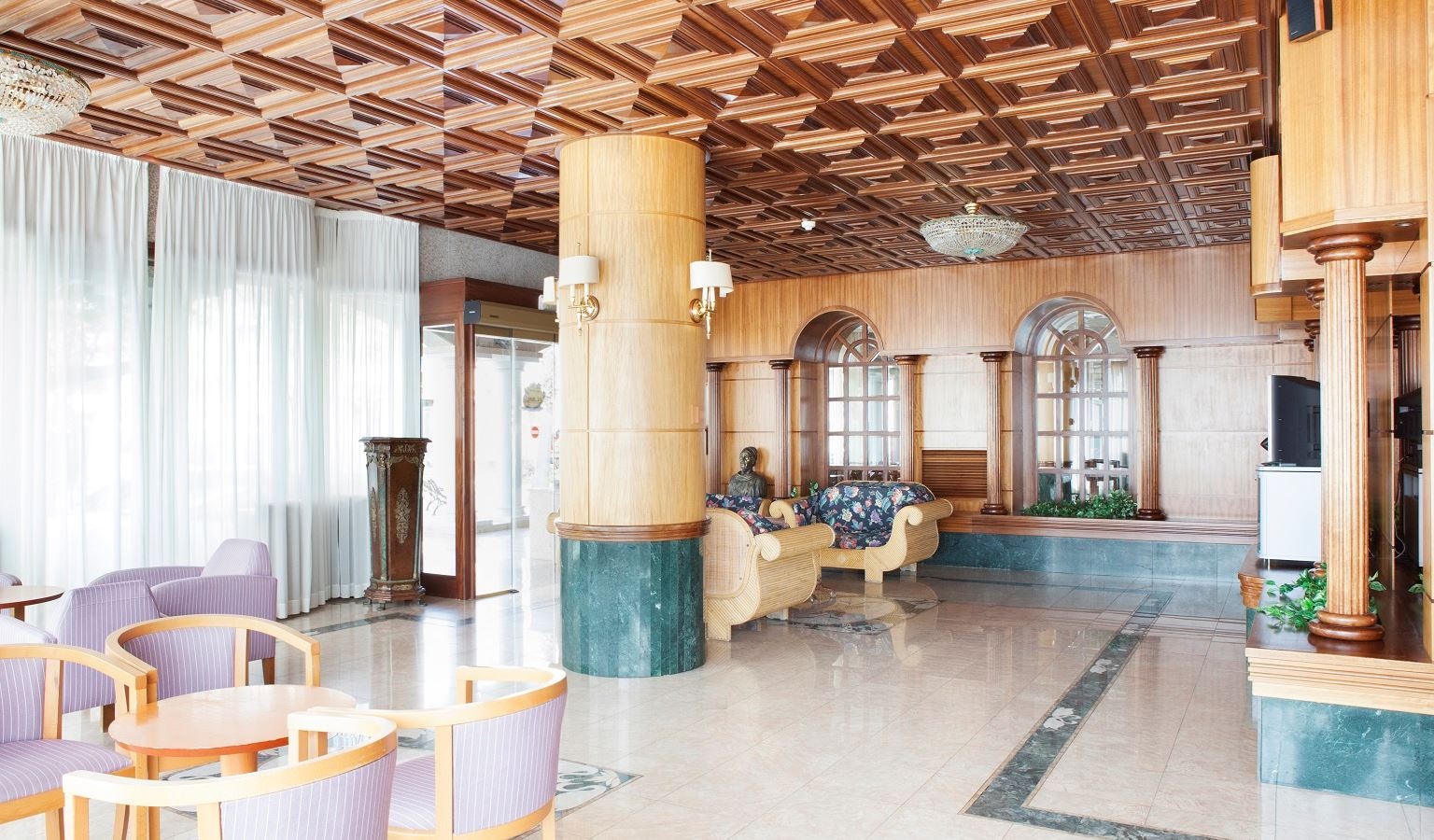 restaurants-restaurants