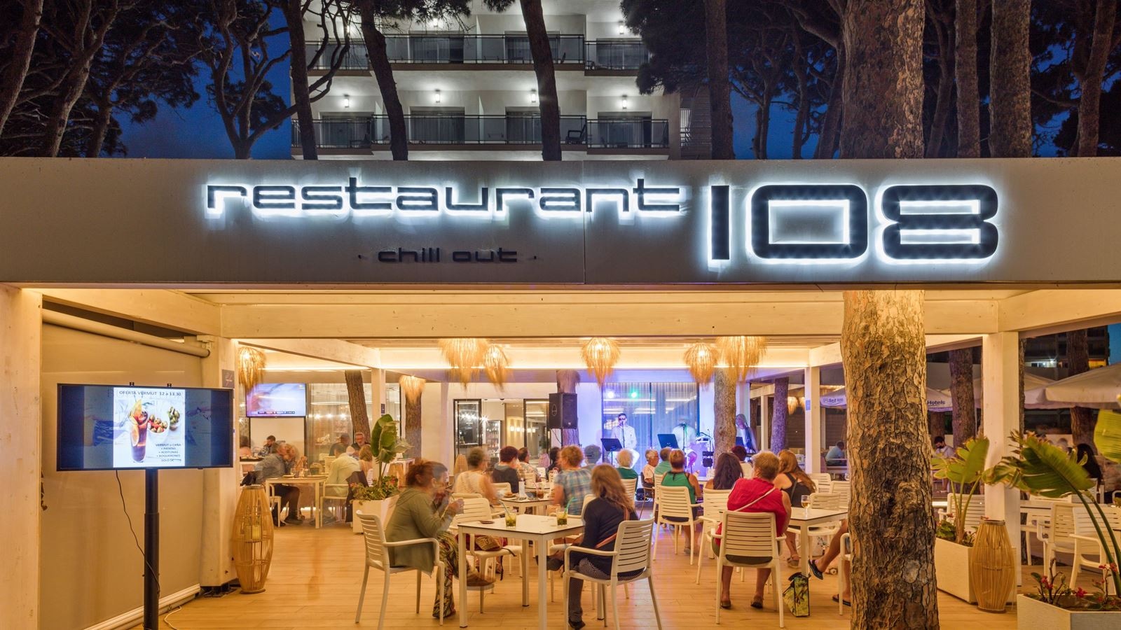 restaurants-main-restaurant