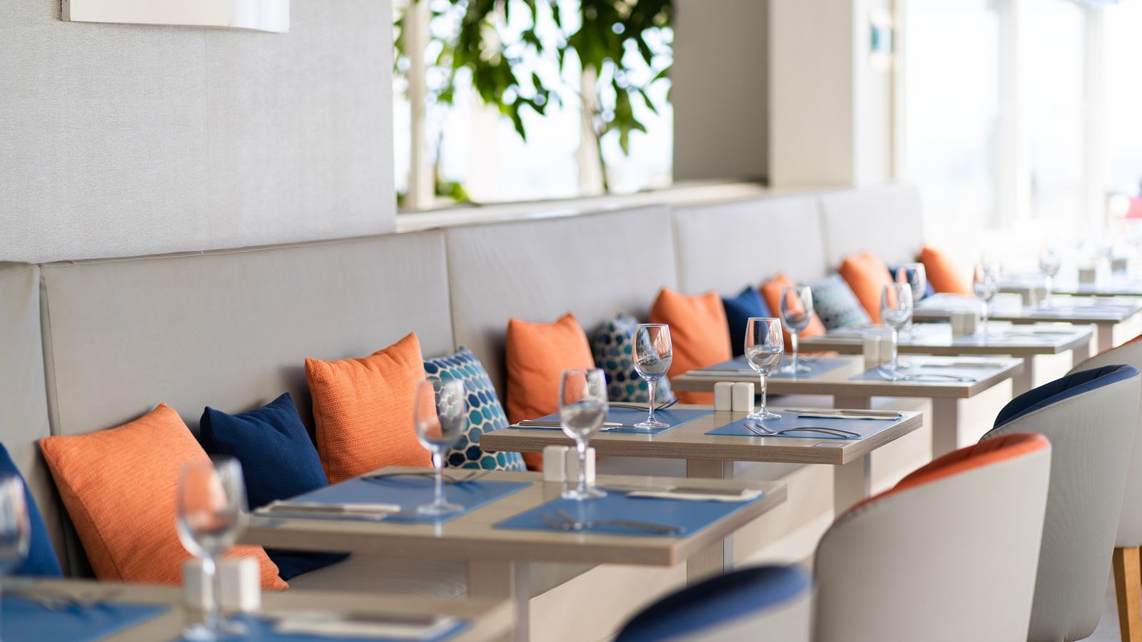 restaurants-main-restaurant