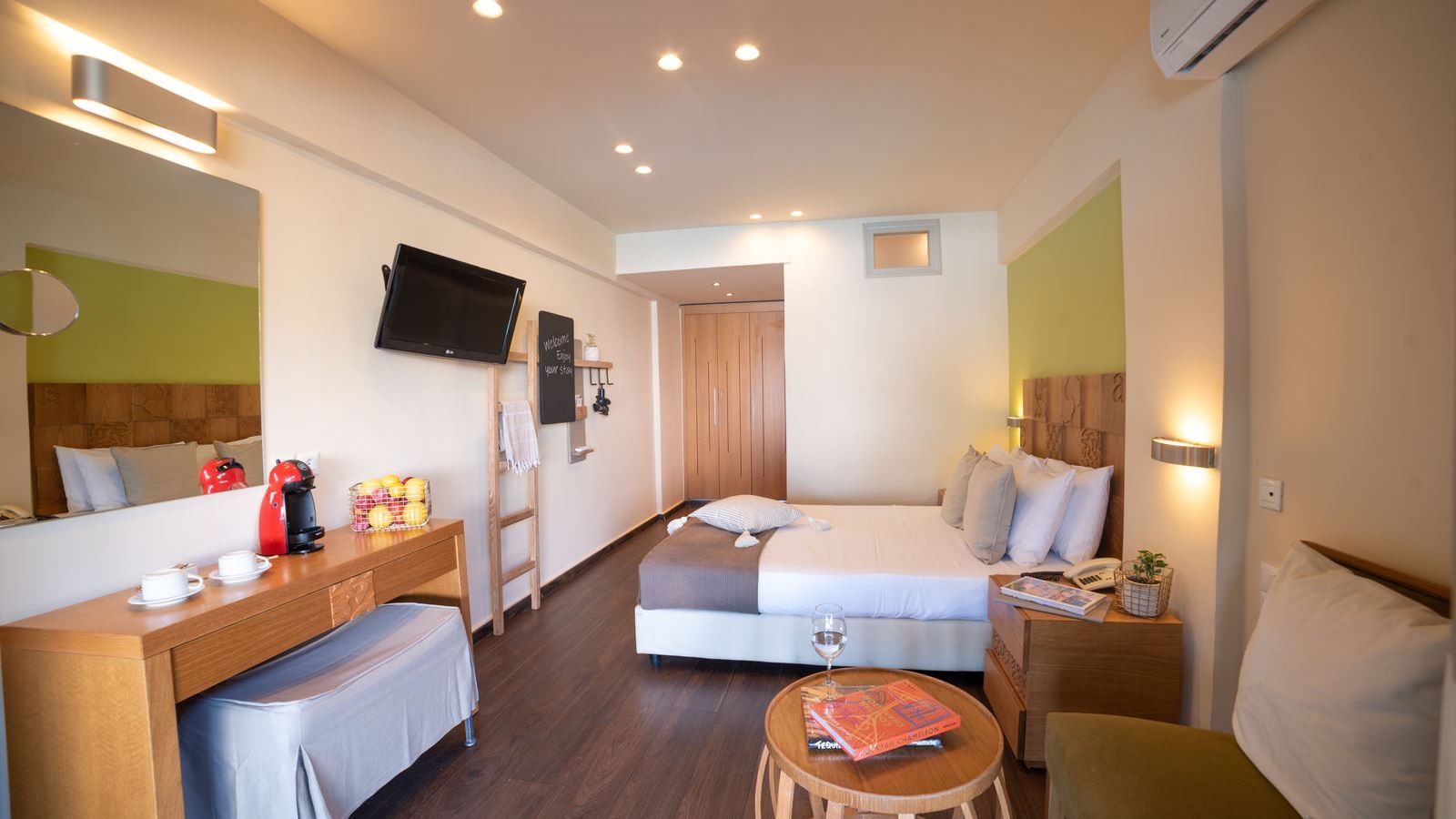 rooms-bungalow-sharing-pool-garden-view