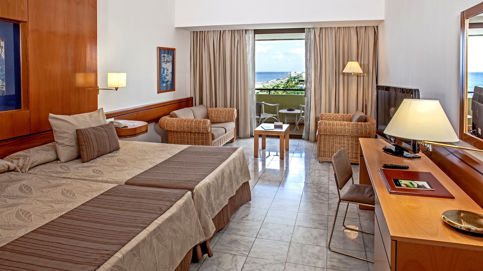 rooms-classic-room-sea-view