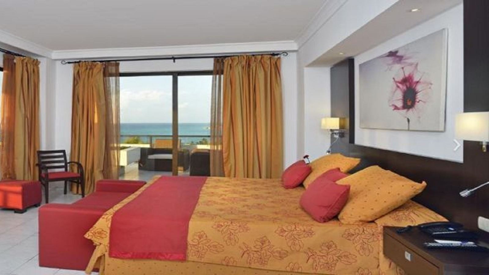rooms-the-level-suite-sea-view