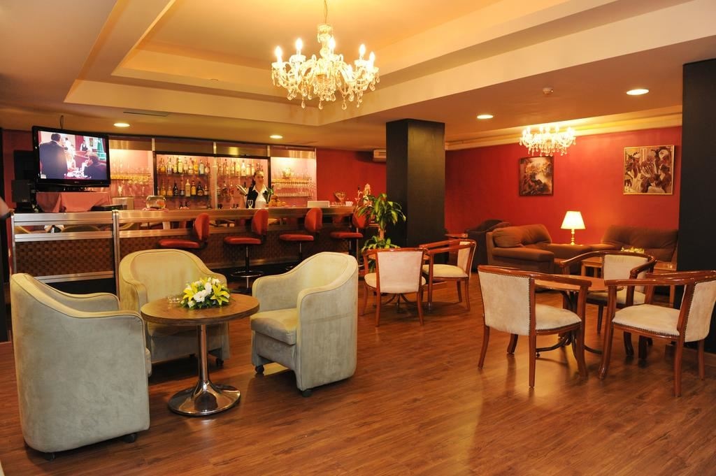 bars-xo-lobby-lounge