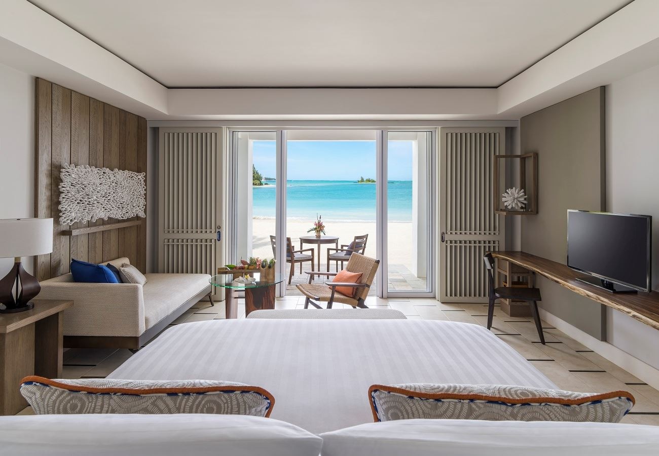 rooms-junior-suites-hibiscus-beach-access