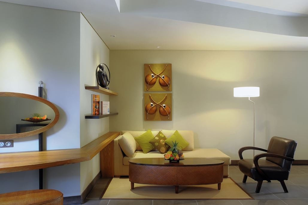 rooms-beach-front-pool-suite