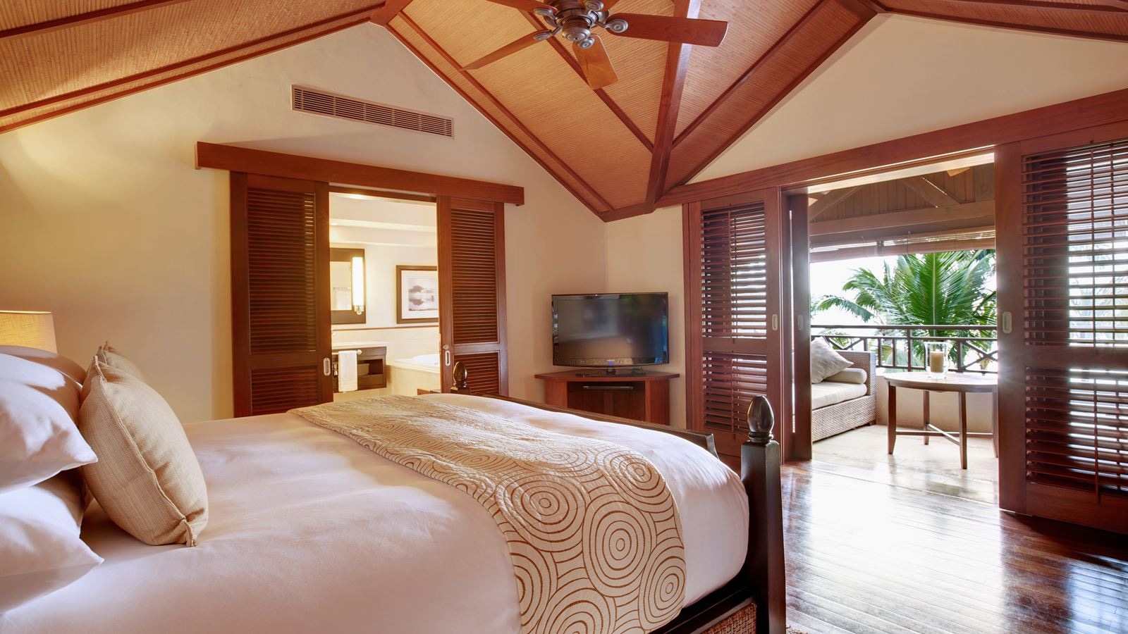 rooms-sunset-junior-suites