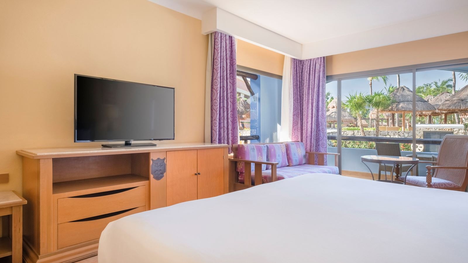 rooms-two-bedroom-family