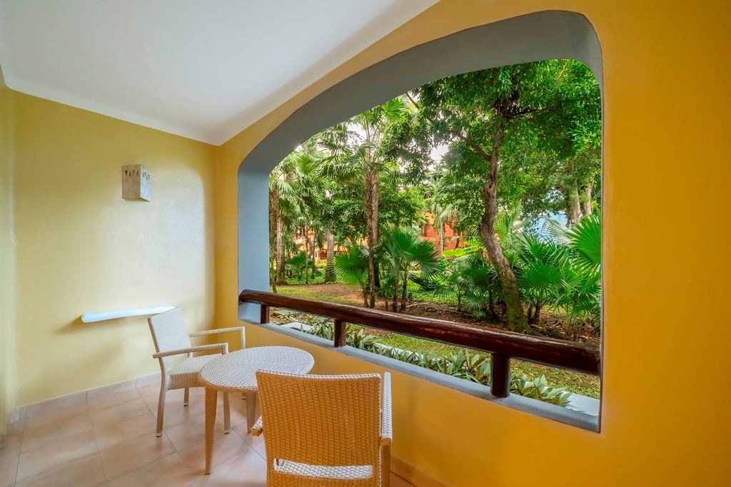 rooms-premium-near-beach